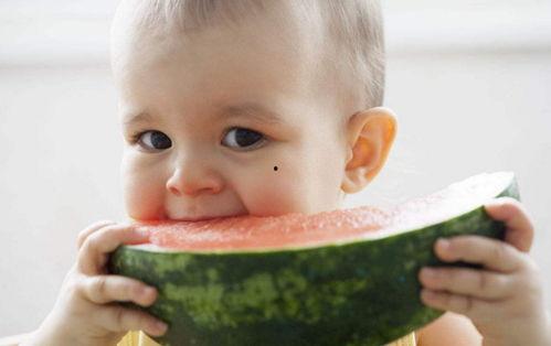 要看小孩吃瓜,看小孩吃瓜的欢乐时光