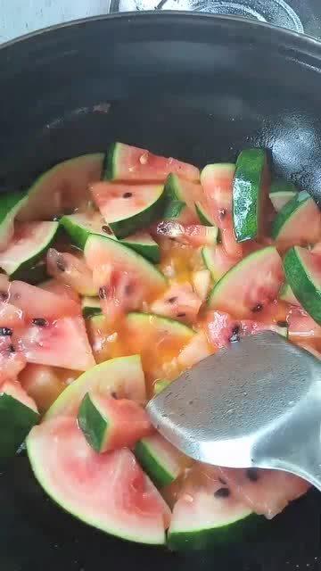 吃瓜买的锅,揭秘吃瓜达人必备的神奇锅具