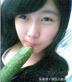 吃瓜拍美女,捕捉青春风采的瞬间