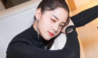 欧阳娜娜哭笑吃瓜,哭笑不得的瓜田生活